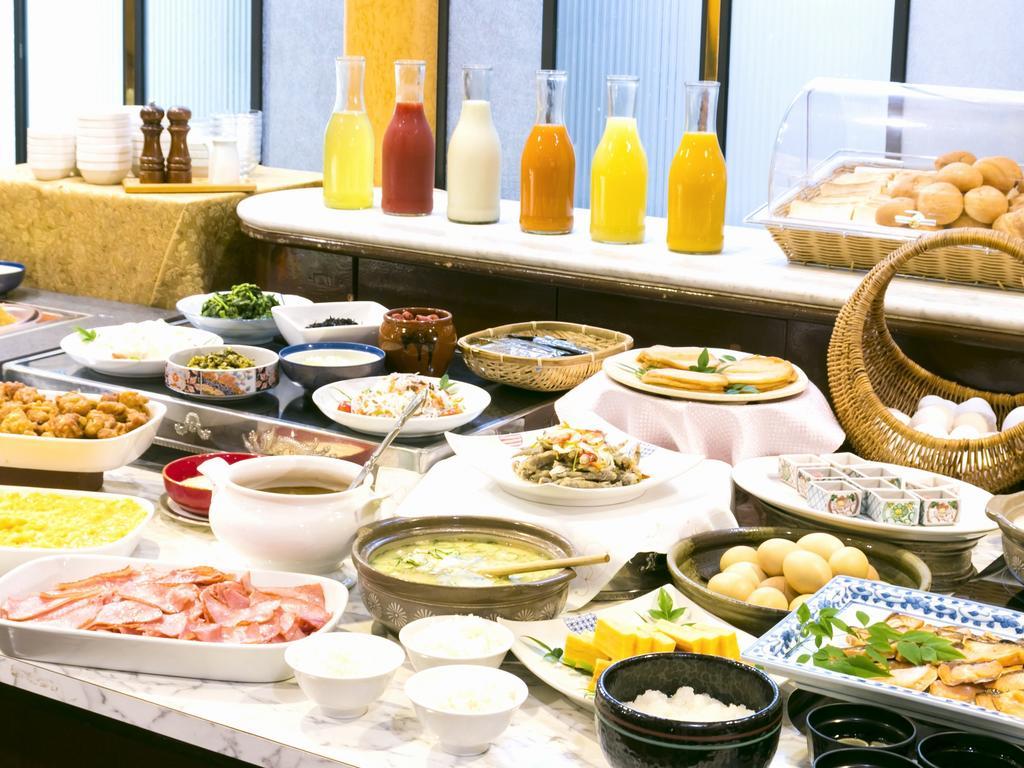 מיאזאקי Hotel Merieges מראה חיצוני תמונה