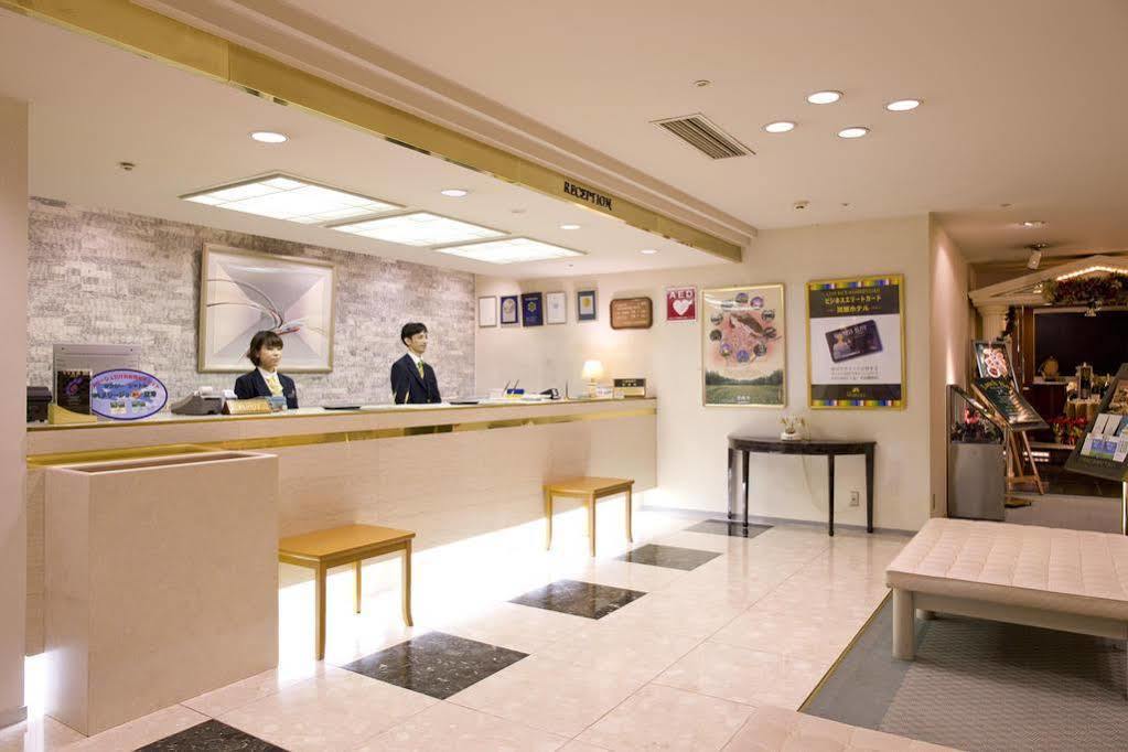 מיאזאקי Hotel Merieges מראה חיצוני תמונה